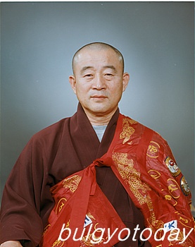 ũ 